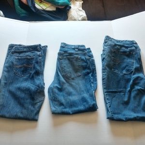 Lot of 3 pairs of woman's jeans size 10p